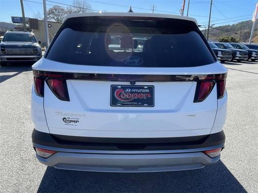 2025 Hyundai TUCSON SEL