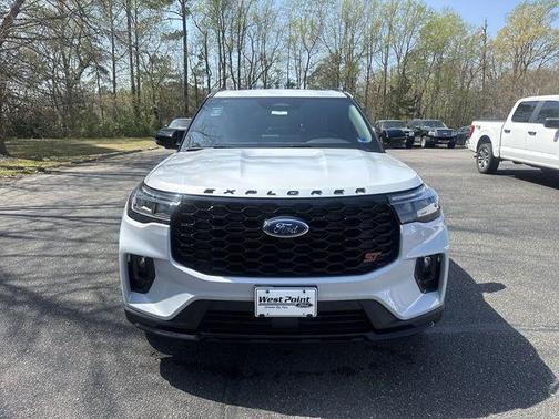 SPACE WHITE METALLIC 2026 Ford Explorer ST