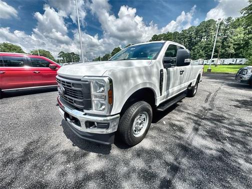 2025 Ford F-250 XLT