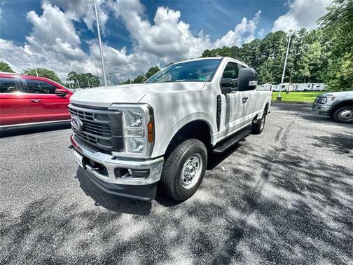 2025 Ford F-250 XLT