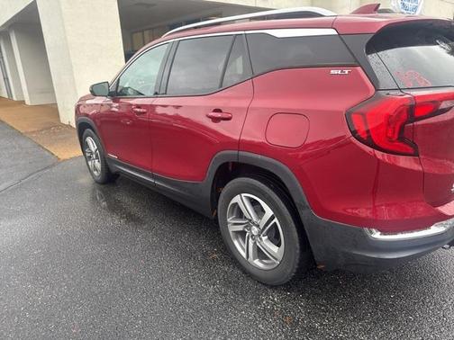 2021 GMC Terrain SLT