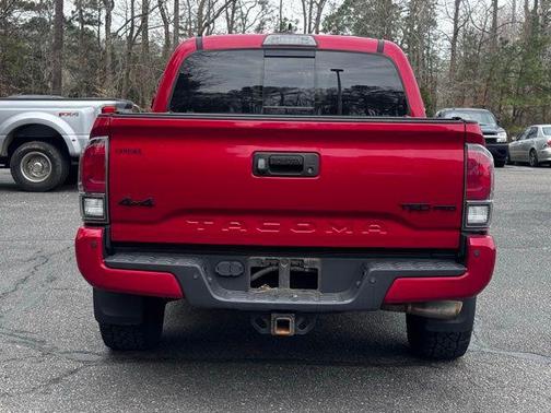 2017 Toyota Tacoma Base