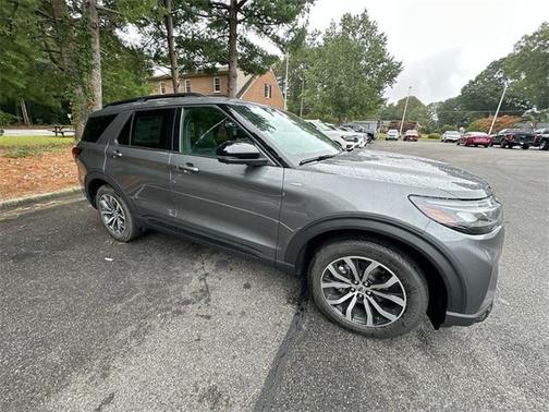 CARBONIZED GRAY METALLIC 2025 Ford Explorer ST-Line