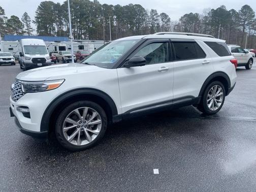 2022 Ford Explorer Platinum