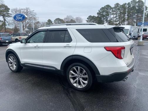 2022 Ford Explorer Platinum