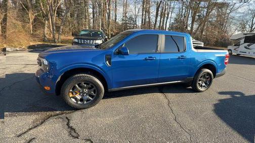 2023 Ford Maverick Lariat