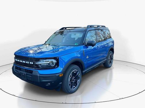 VELOCITY BLUE METALLIC 2025 Ford Bronco Sport Outer Banks