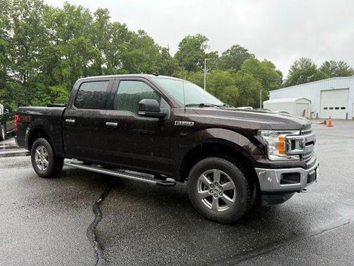 MAGMA RED 2020 Ford F-150 XLT