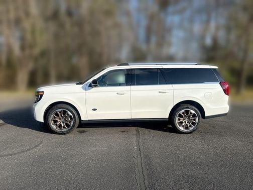STAR WHITE MET TRI-COAT 2026 Ford Expedition Max King Ranch