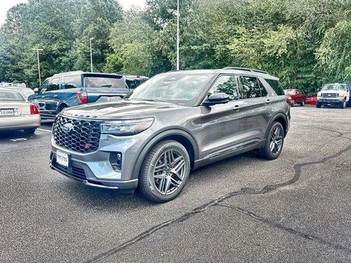 CARBONIZED GRAY METALLIC 2025 Ford Explorer ST