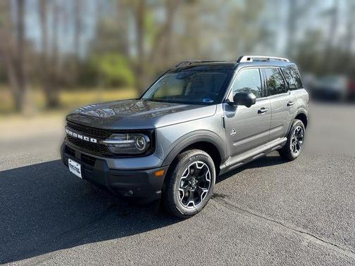 CARBONIZED GRAY METALLIC 2026 Ford Bronco Sport Outer Banks
