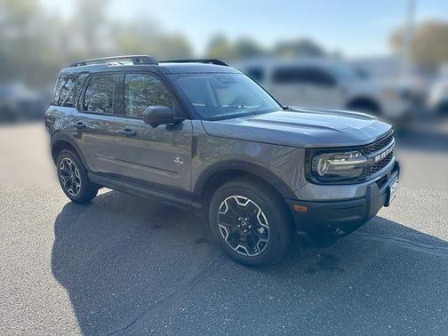 CARBONIZED GRAY METALLIC 2026 Ford Bronco Sport Outer Banks