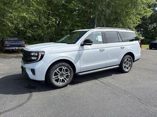 Space Silver Metallic 2026 Ford Expedition Active