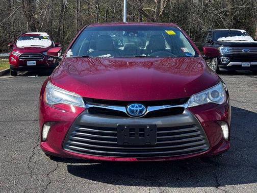 2016 Toyota Camry Hybrid XLE