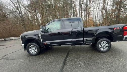 AGATE BLACK 2026 Ford F-250 Lariat
