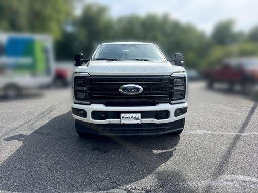 Star White Metallic Tri-Coat 2026 Ford F-350 Platinum