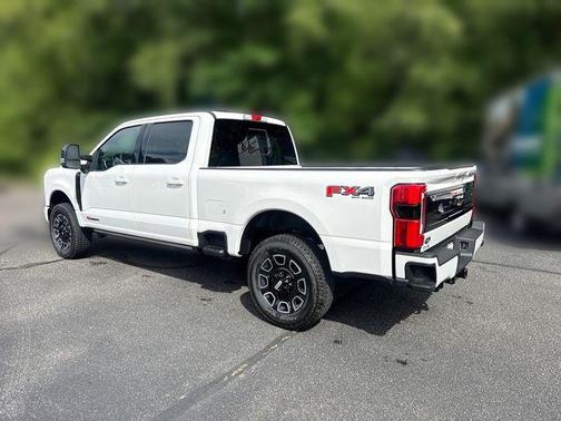 Star White Metallic Tri-Coat 2026 Ford F-350 Platinum