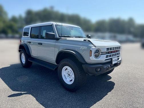 Avalanche Gray 2026 Ford Bronco Heritage Edition