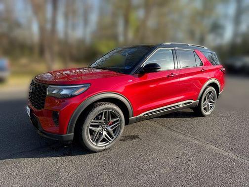 RAPID RED MET TINTED CC 2026 Ford Explorer ST-Line