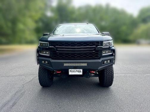 Northsky Blue Metallic 2020 Chevrolet Silverado 1500 Custom Trail Boss