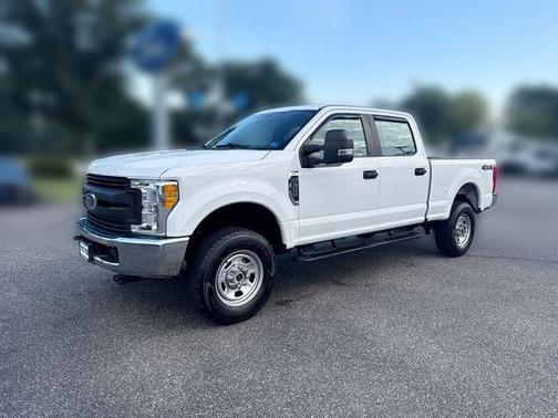 Oxford White 2017 Ford F-350 XL