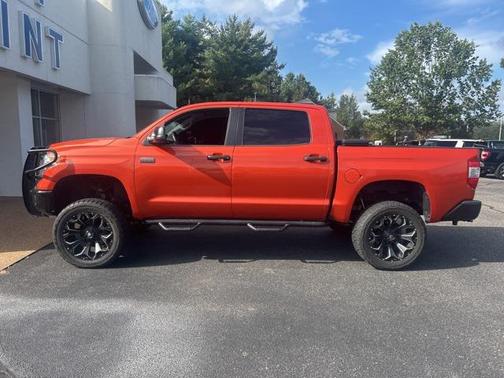 2017 Toyota Tundra SR5