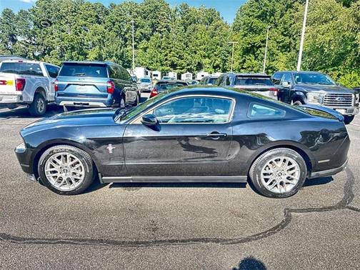 2012 Ford Mustang V6 Premium