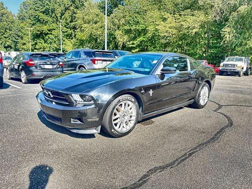 2012 Ford Mustang V6 Premium