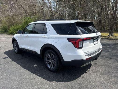 STAR WHITE MET TRI-COAT 2026 Ford Explorer Active w/200A Pkg