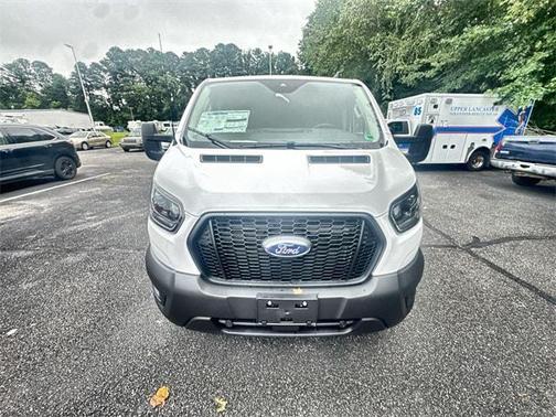OXFORD WHITE 2025 Ford Transit-150 Base