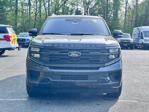 DARK MATTER GREY METALLIC 2025 Ford Expedition Platinum