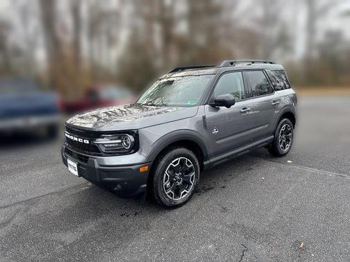 CARBONIZED GRAY METALLIC 2025 Ford Bronco Sport Outer Banks