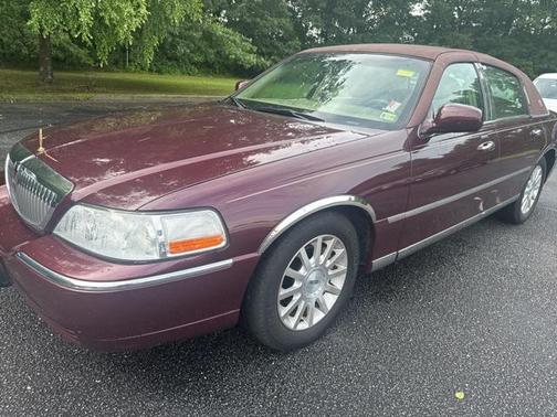 2006 Lincoln Town Car Signature