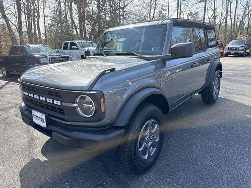CARBONIZED GRAY METALLIC 2026 Ford Bronco Big Bend