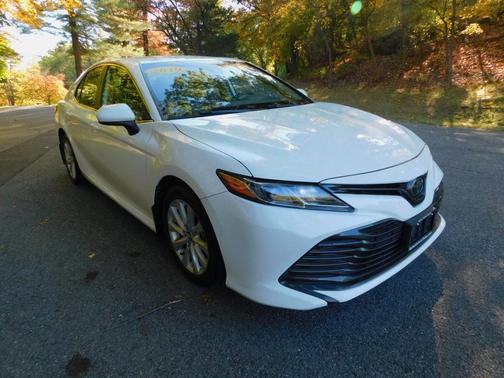 2019 Toyota Camry XLE