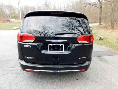 2020 Chrysler Pacifica Limited