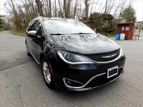 2020 Chrysler Pacifica Limited