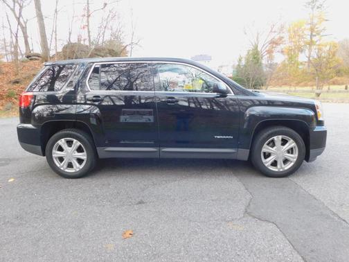 2017 GMC Terrain SLE-1