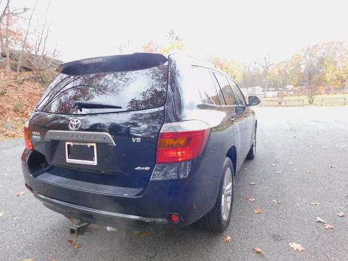 2009 Toyota Highlander Sport