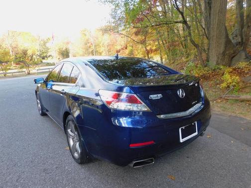 2014 Acura TL Technology