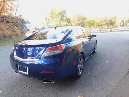 2014 Acura TL Technology