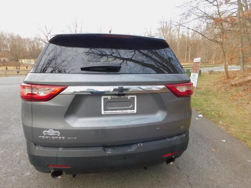 2020 Chevrolet Traverse LT Leather