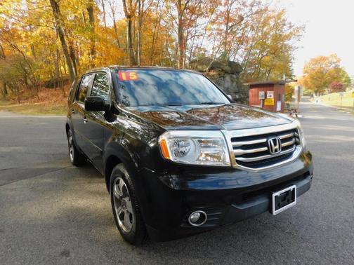 2015 Honda Pilot SE