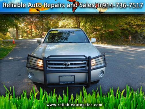 2003 Toyota Highlander Base