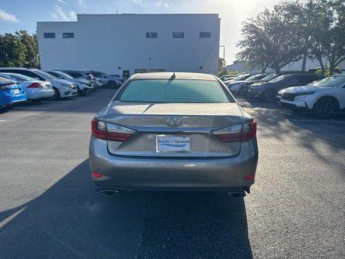 2016 Lexus ES 350 Base