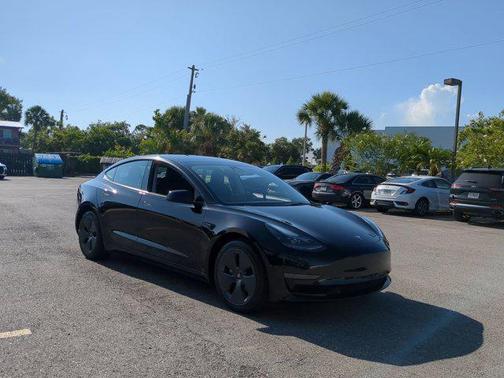 2023 Tesla Model 3 Standard Range