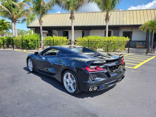 Black 2021 Chevrolet Corvette Stingray w/3LT