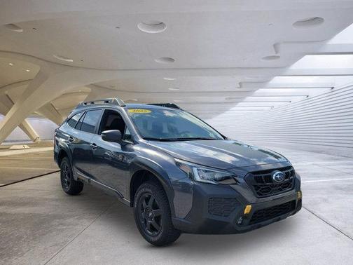 Magnetite Gray Metallic 2025 Subaru Outback Wilderness