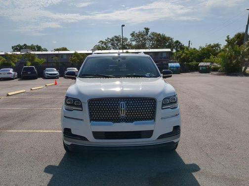 2023 Lincoln Navigator Reserve