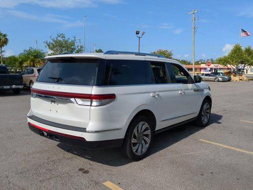 2023 Lincoln Navigator Reserve